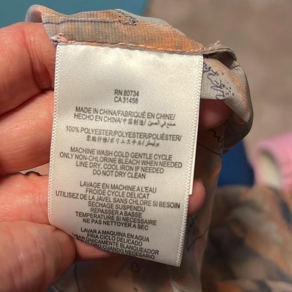 Cute! BGBGeneration Flowy Pink & Gray Abstract Print Top - Picture 11 of 13